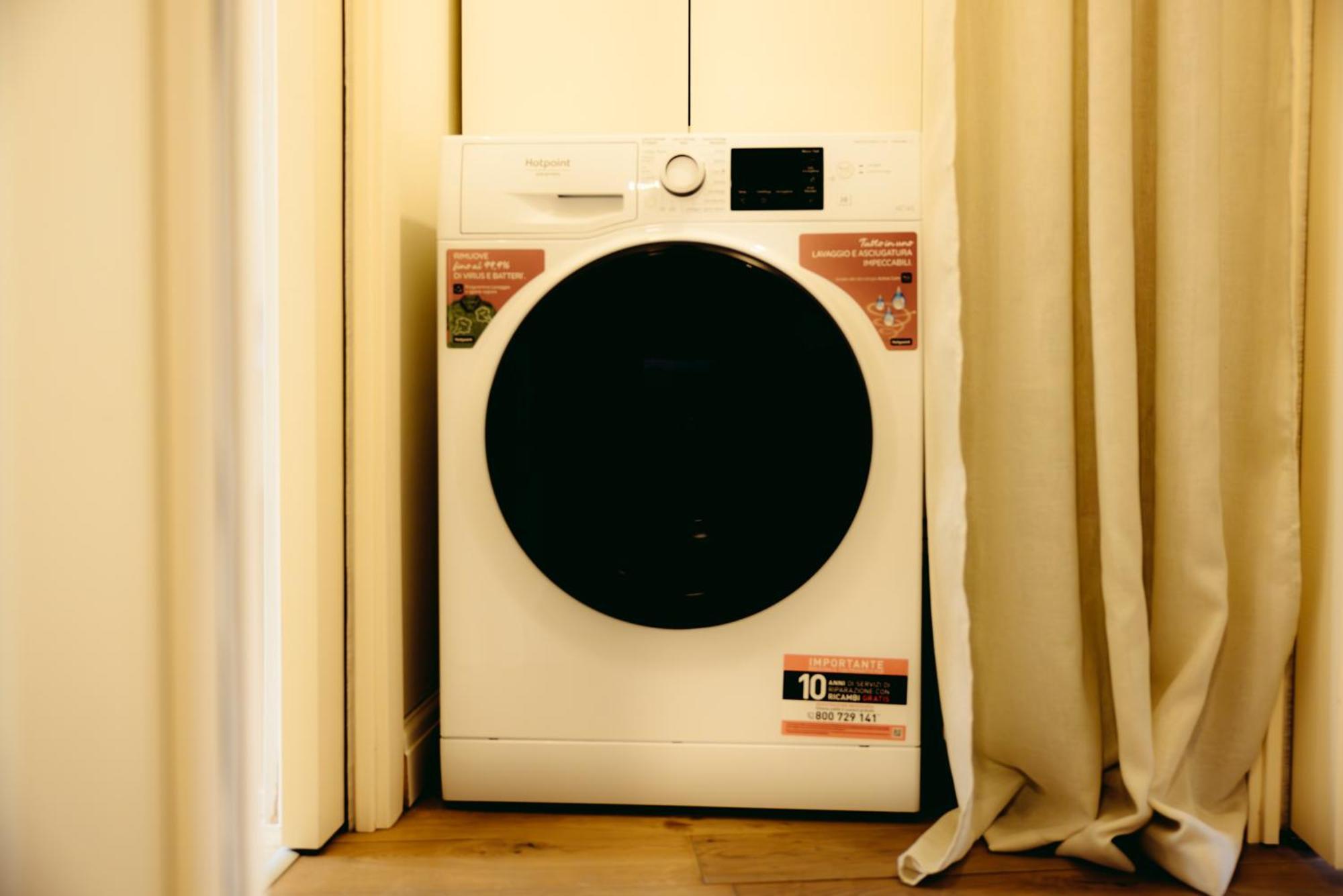 Eap Suites, Verona Luaran gambar