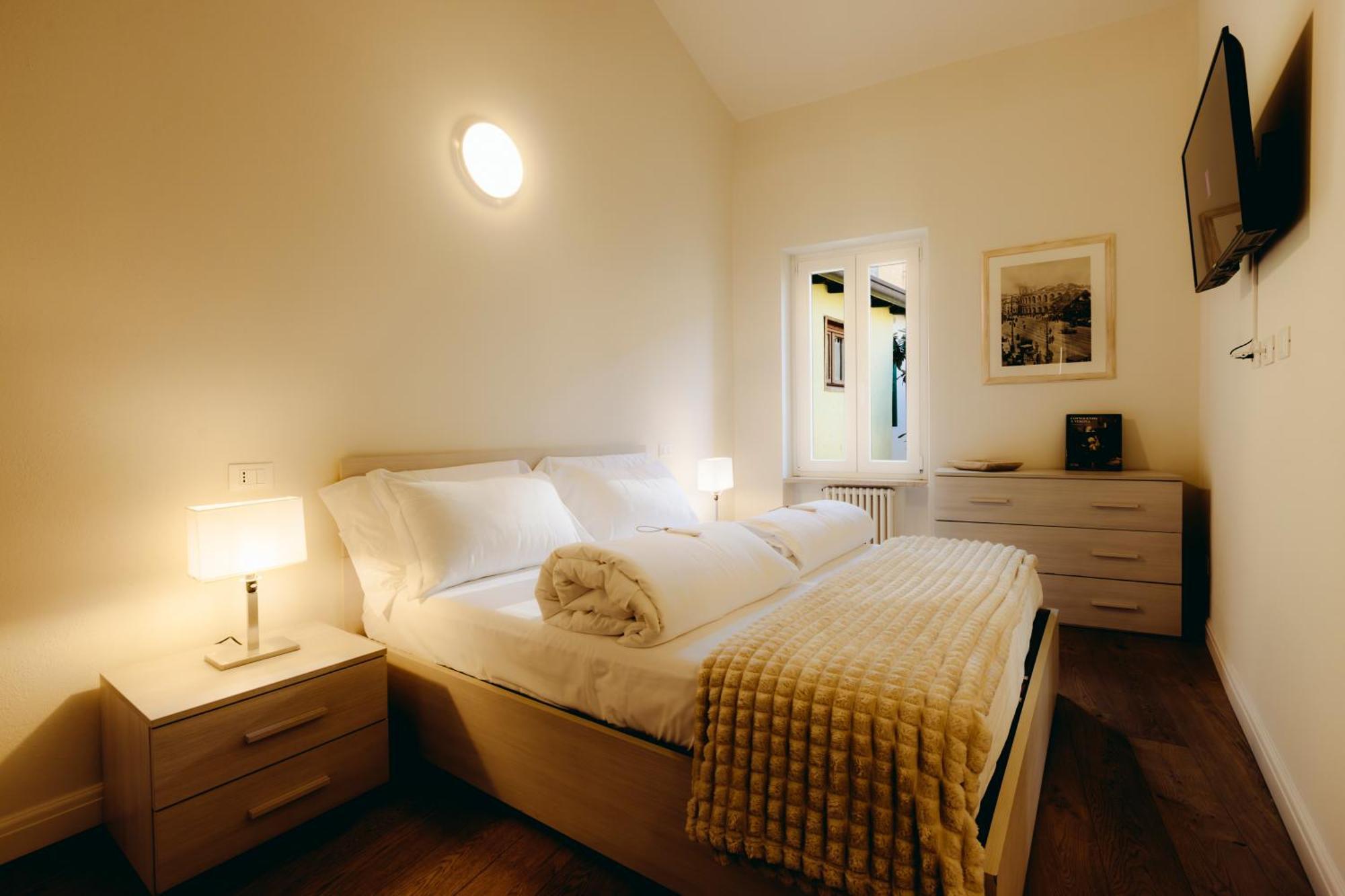 Eap Suites, Verona Luaran gambar