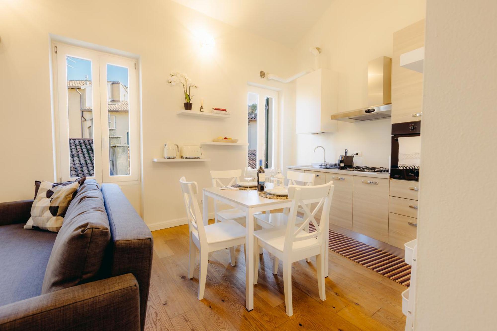 Eap Suites, Verona Luaran gambar